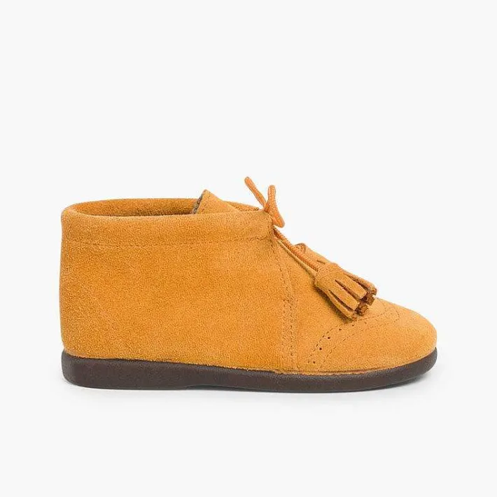 Botas<Pisamonas Bota Serraje Picado Y Borlas
