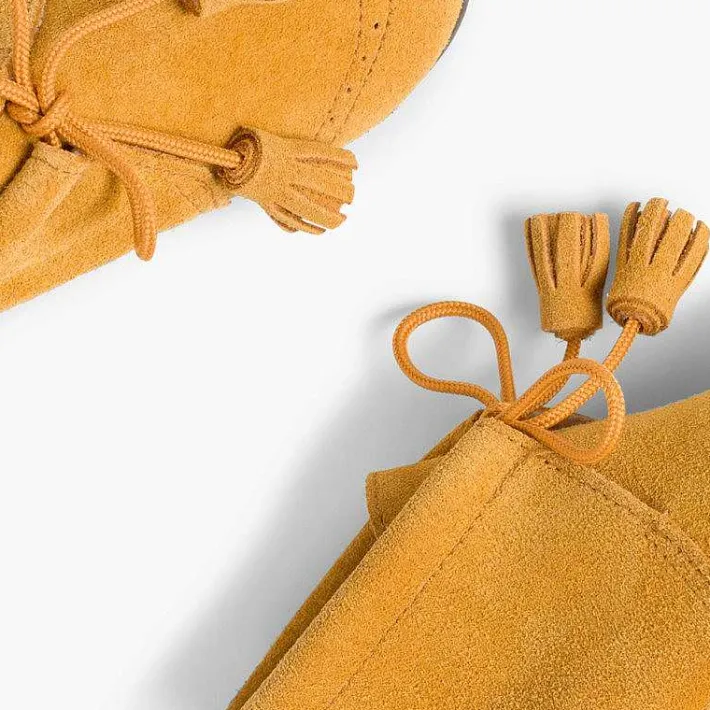 Botas<Pisamonas Bota Serraje Picado Y Borlas